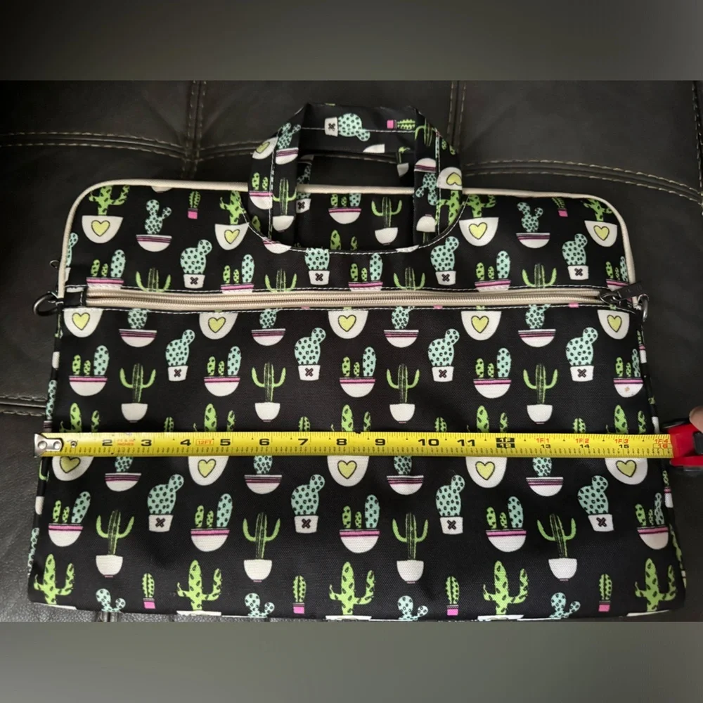Dachee Cactus Laptop Bag
